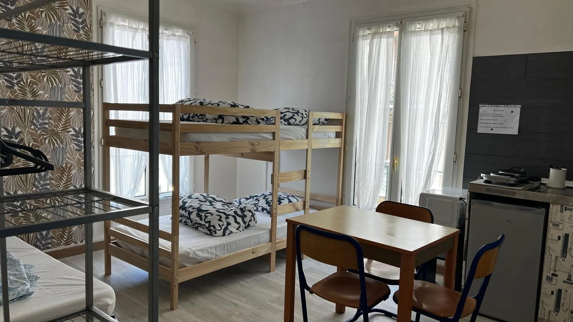 Hostel Alpazur Nicea Francja