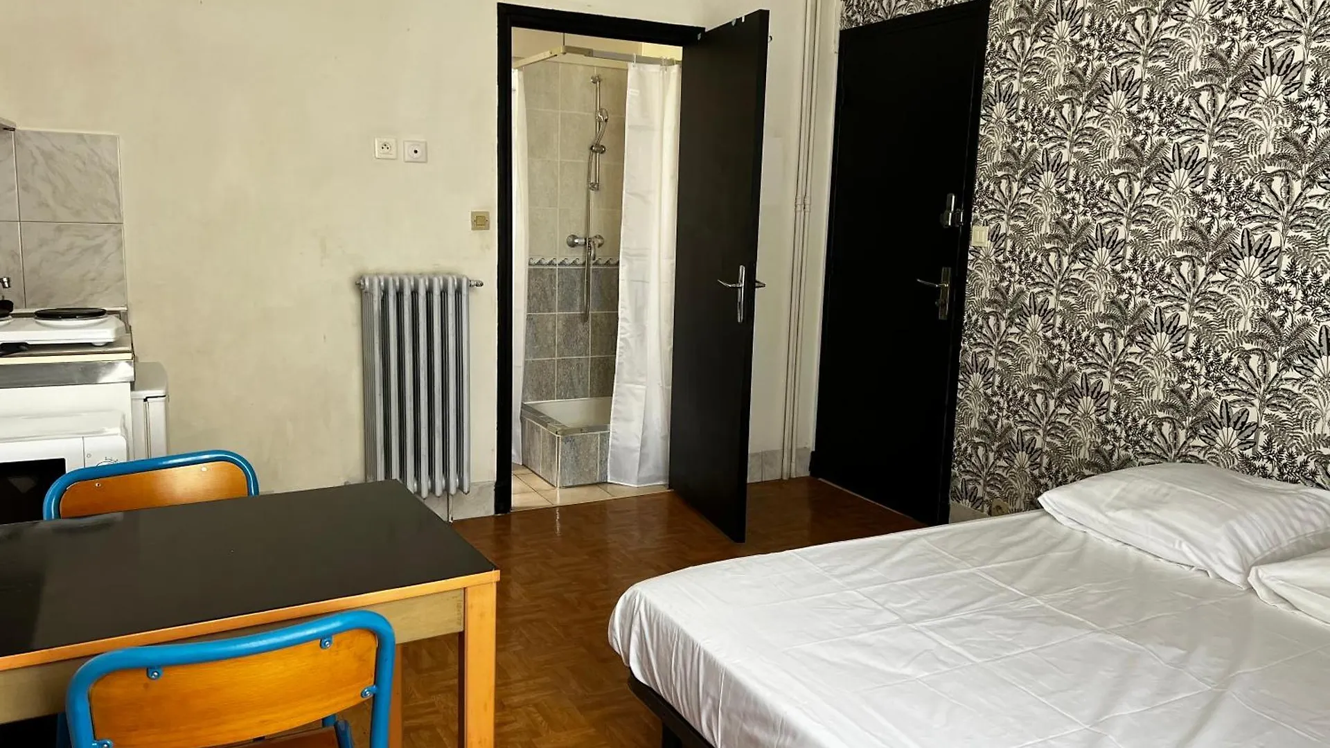 Alpazur Hostel Nice 0*,  France